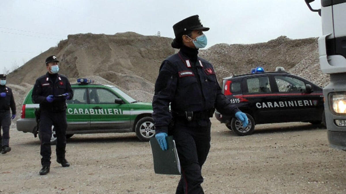 Rifiuti, controlli e ditte chiuse nell'area vesuviana - 