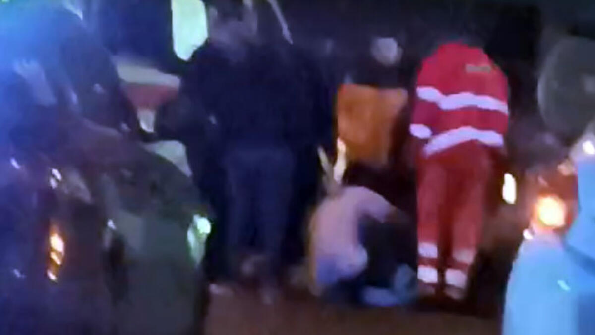 Incidente alla rotonda dei Passanti, grave un ragazzo - 