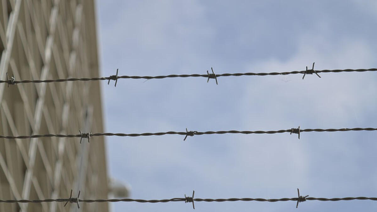 Un 32enne trovato senza vita in cella, si indaga per omicidio - 