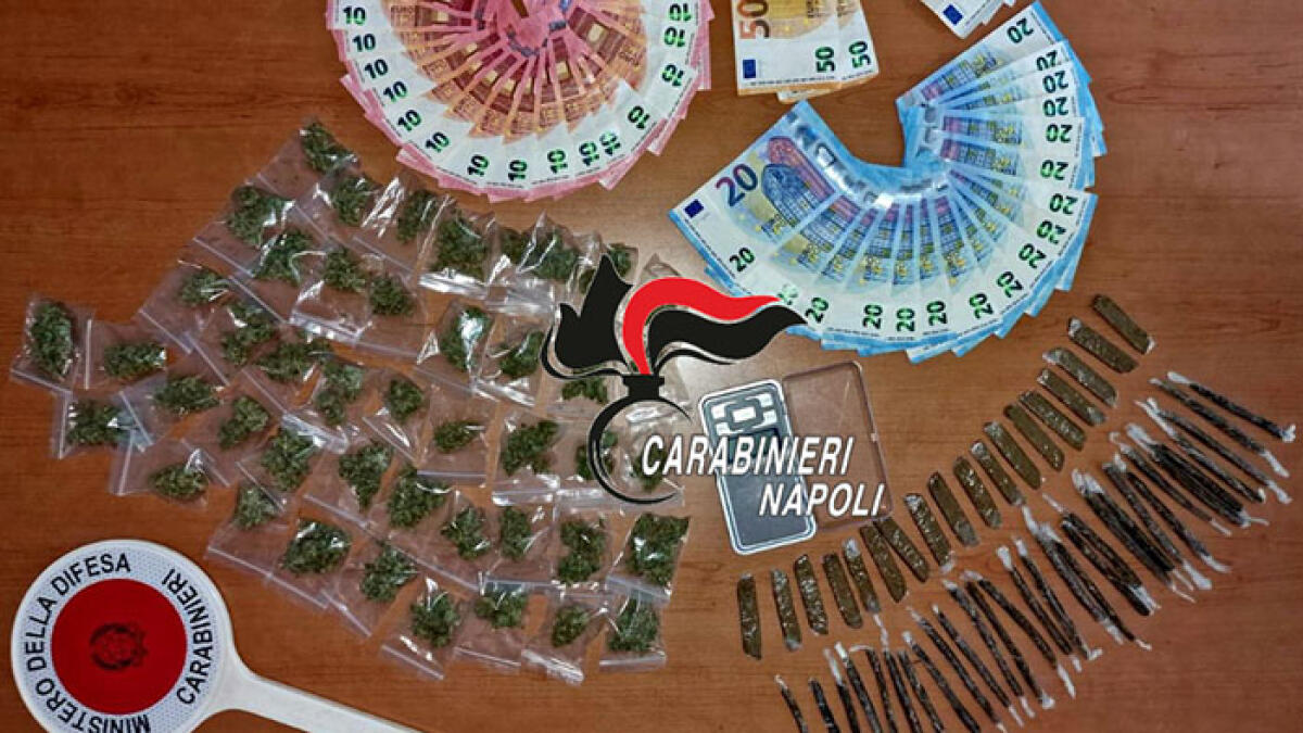 Somma Vesuviana, pusher aveva tra i vestiti quasi 150 dosi di droga - 