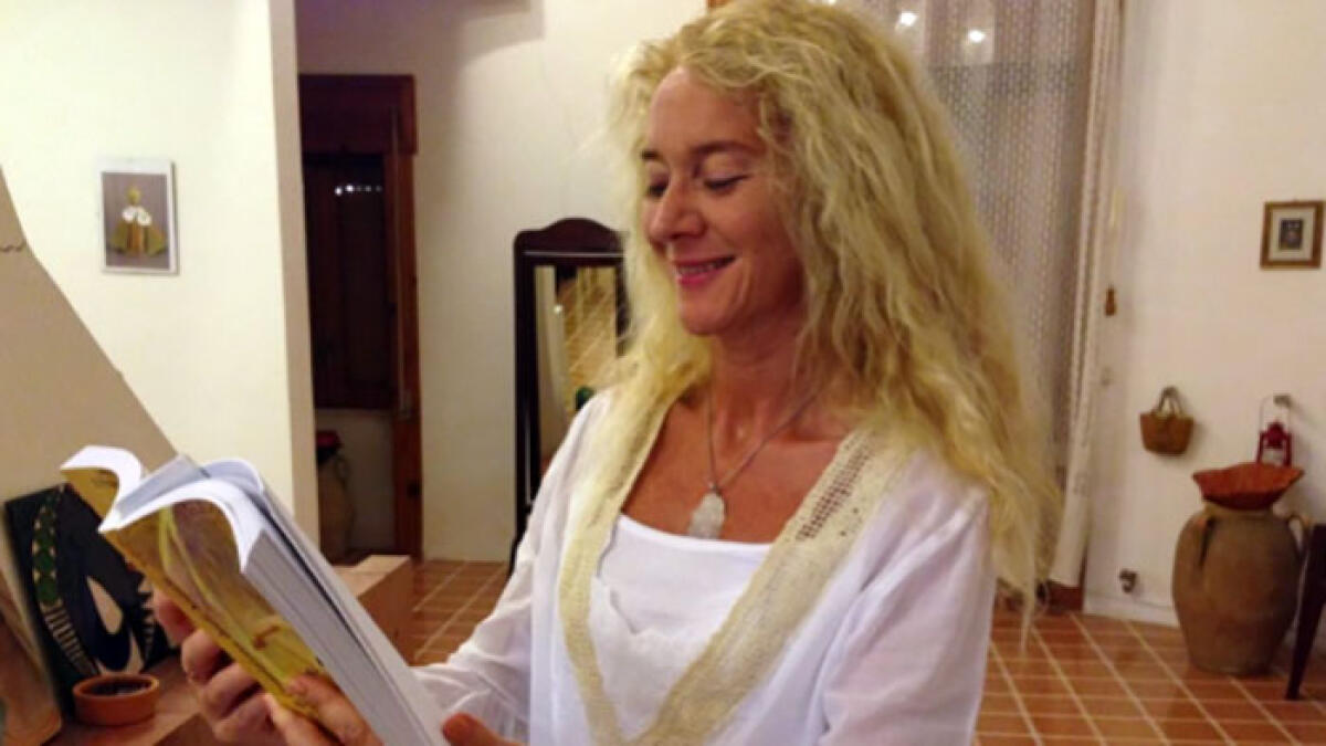 Testa di capretto infilzata per minacciare la giudice - 