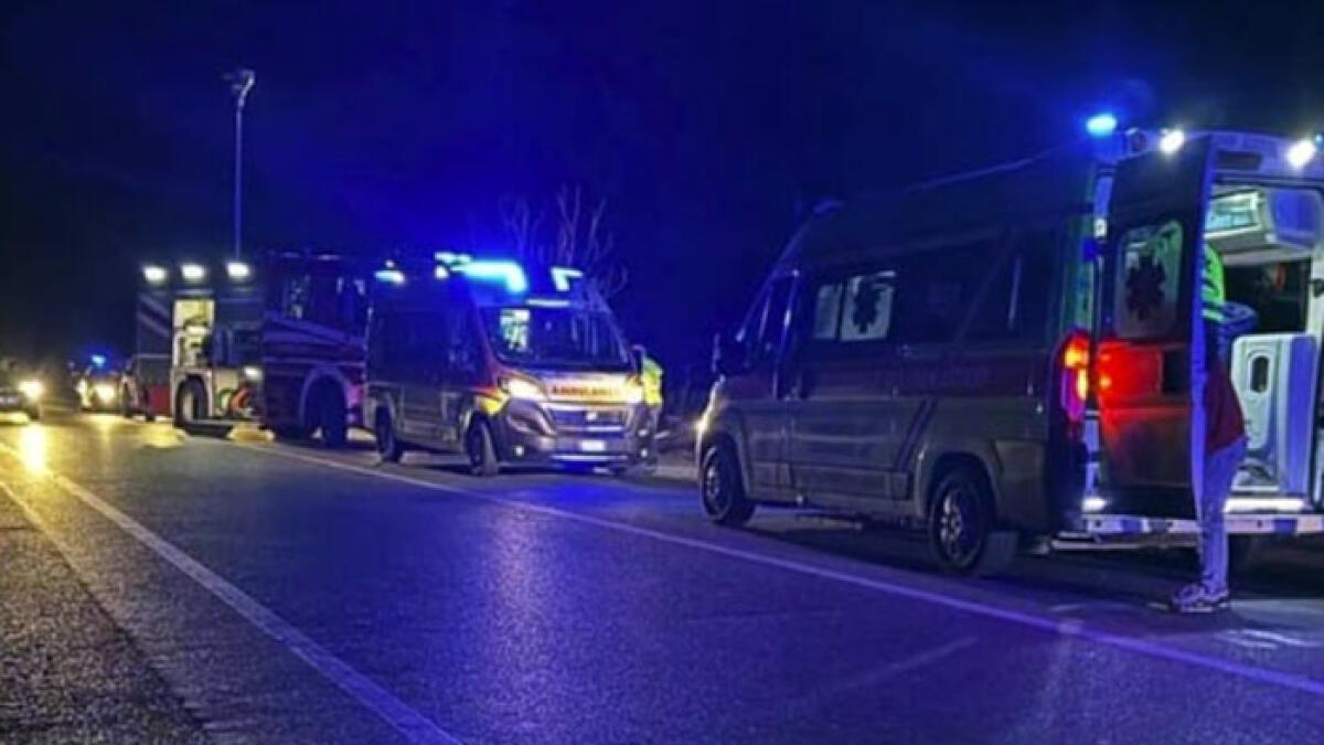 Tornava da Napoli, Mattia muore a 19 anni in un incidente sulla Statale: 4 feriti - 