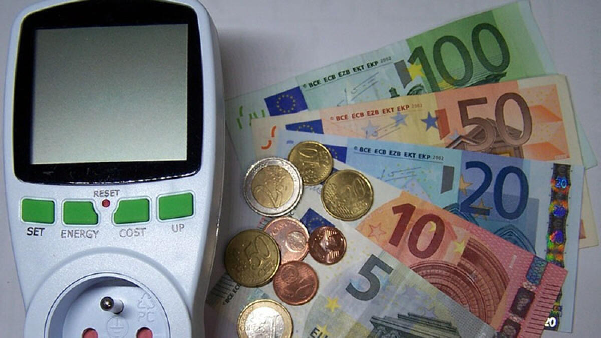 Nuovo super-Bonus bollette che le azzera, è per i redditi bassi - 