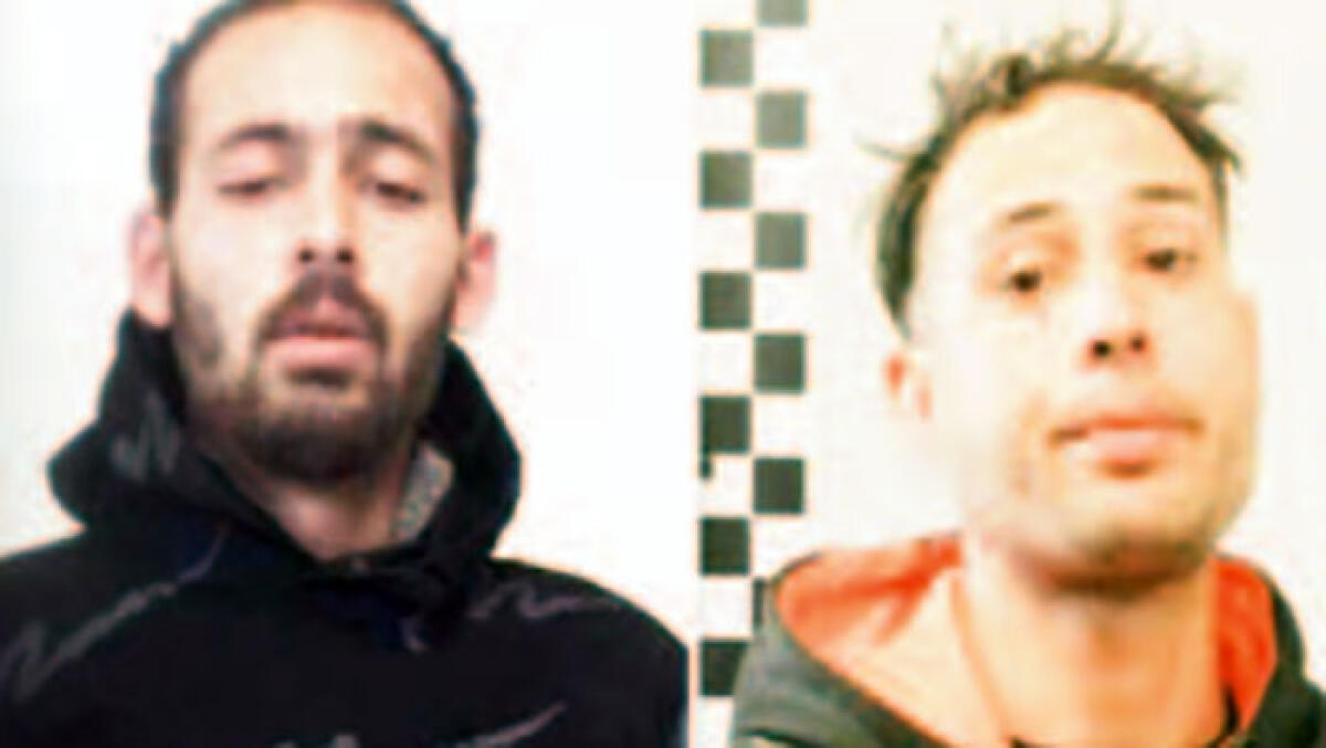 Come nei film: scappano dal carcere calandosi con le lenzuola - 