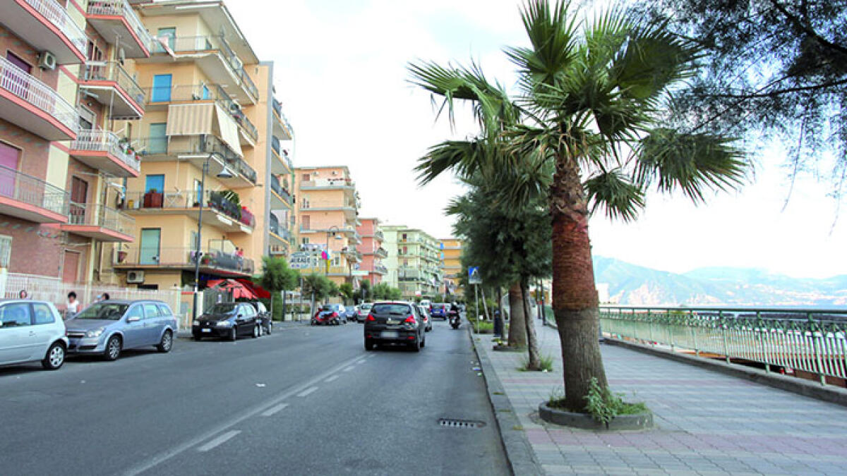 Apertura anticipata per i lidi balneari dell'area vesuviana - 