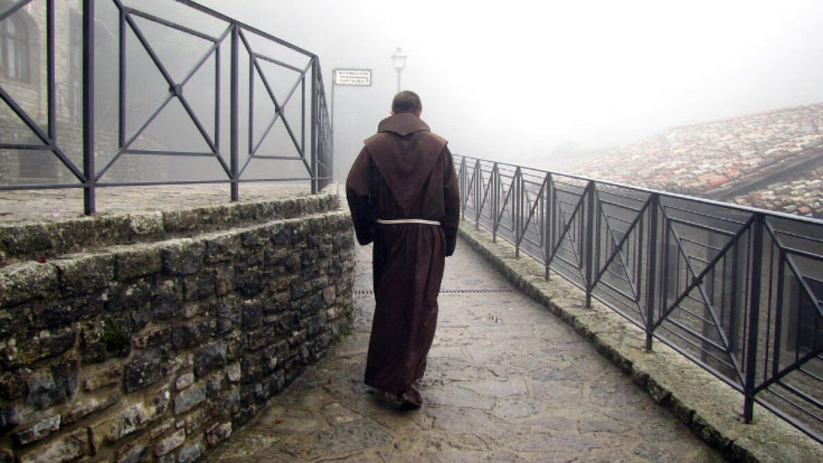 Convento dei Francescani svaligiato durante la messa del triduo pasquale - 