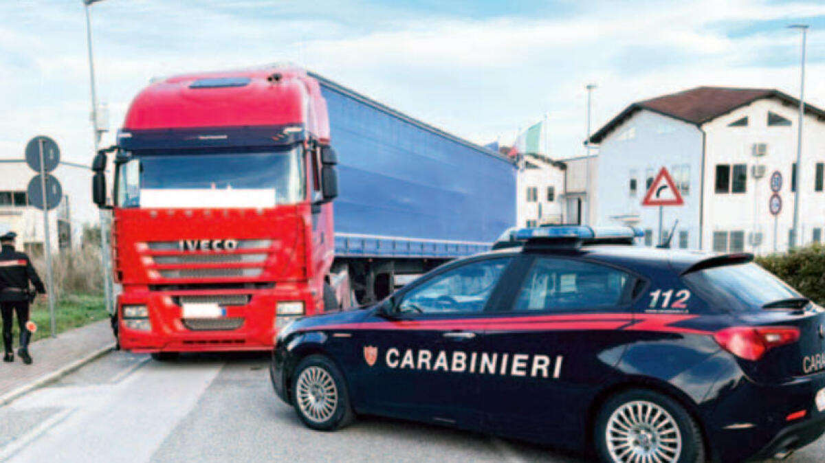 Stop ai tir sulla Statale: la Penisola chiusa a riccio - 