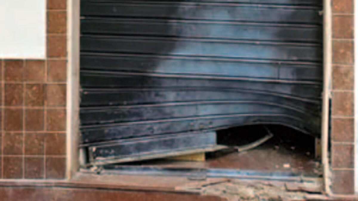 Esplode bomba carta contro locale della movida nell'Agro Nocerino - 