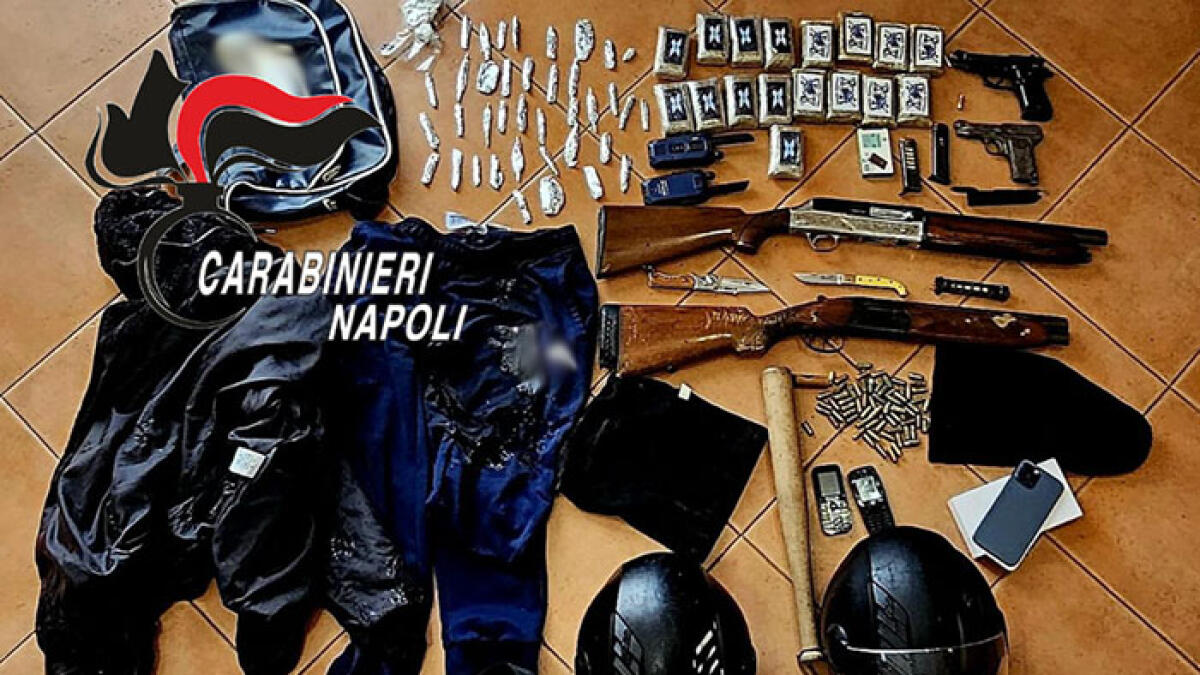 Ustionato sul 70% del corpo: ai domiciliari ma è in un'auto rubata che prende fuoco - 