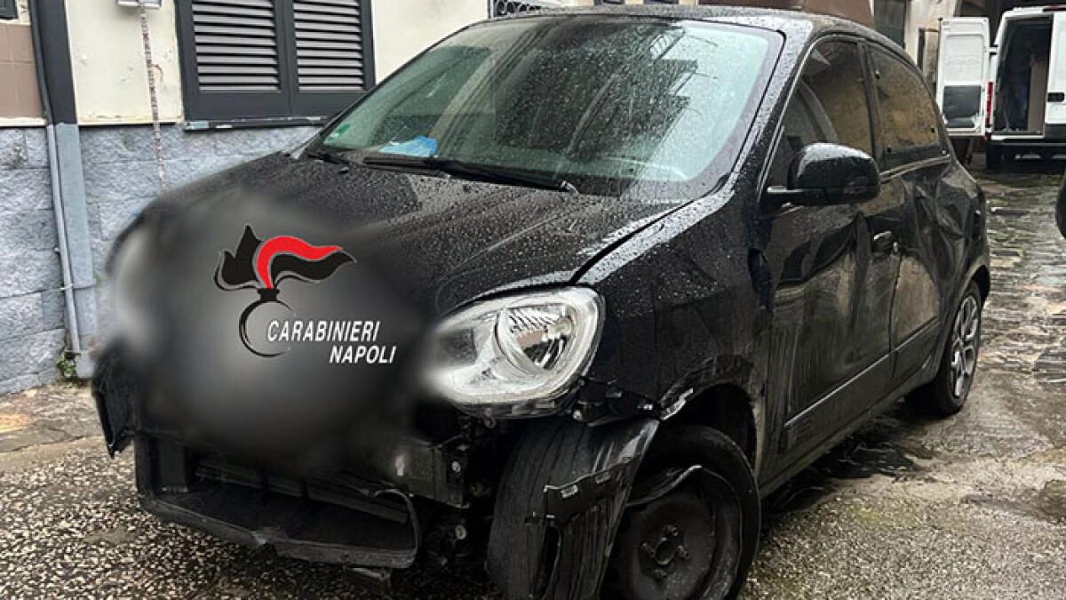 Picchia la moglie davanti al figlio di 6 anni e le distrugge l'auto: scappa e lo fa arrestare - 