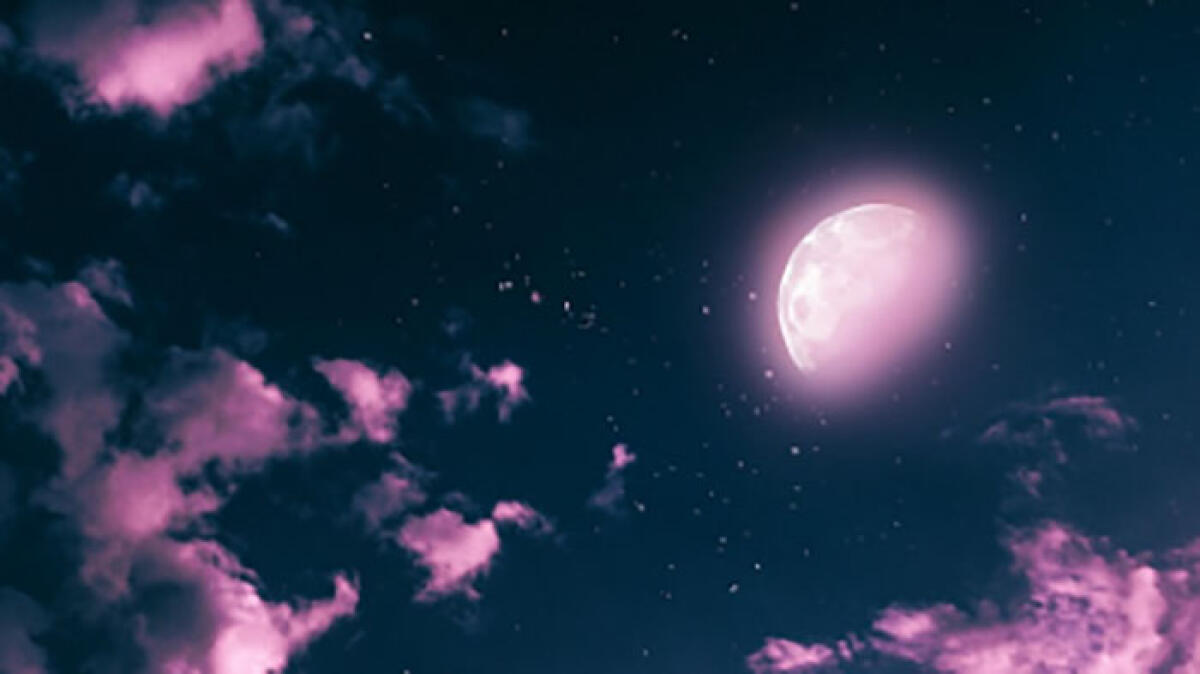 Aprile con notti speciali tra Luna Rosa e stelle cadenti - 