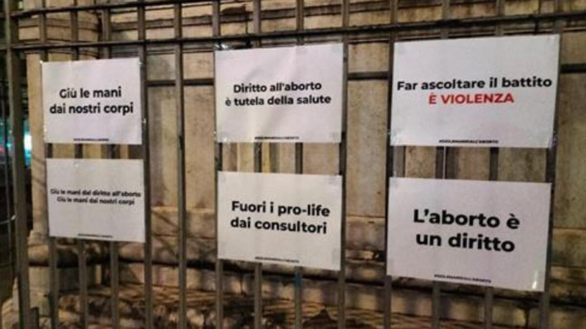 Aborto, legge "Pro Life" nei consultori: esplode la protesta - 