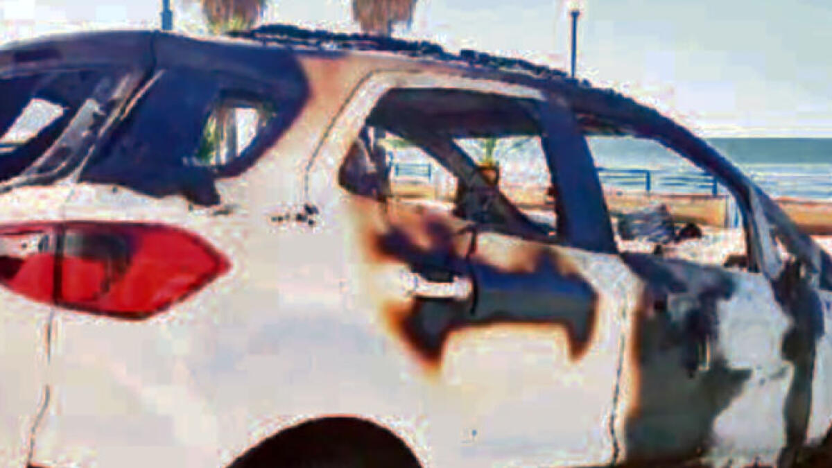 Incendiate due auto della stessa donna - 