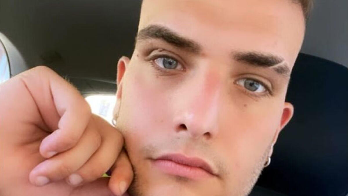 Malore al ristorante, Jonathan muore a 27 anni - 