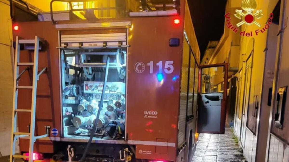 Incendio distrugge camper, terzo episodio in due giorni - 