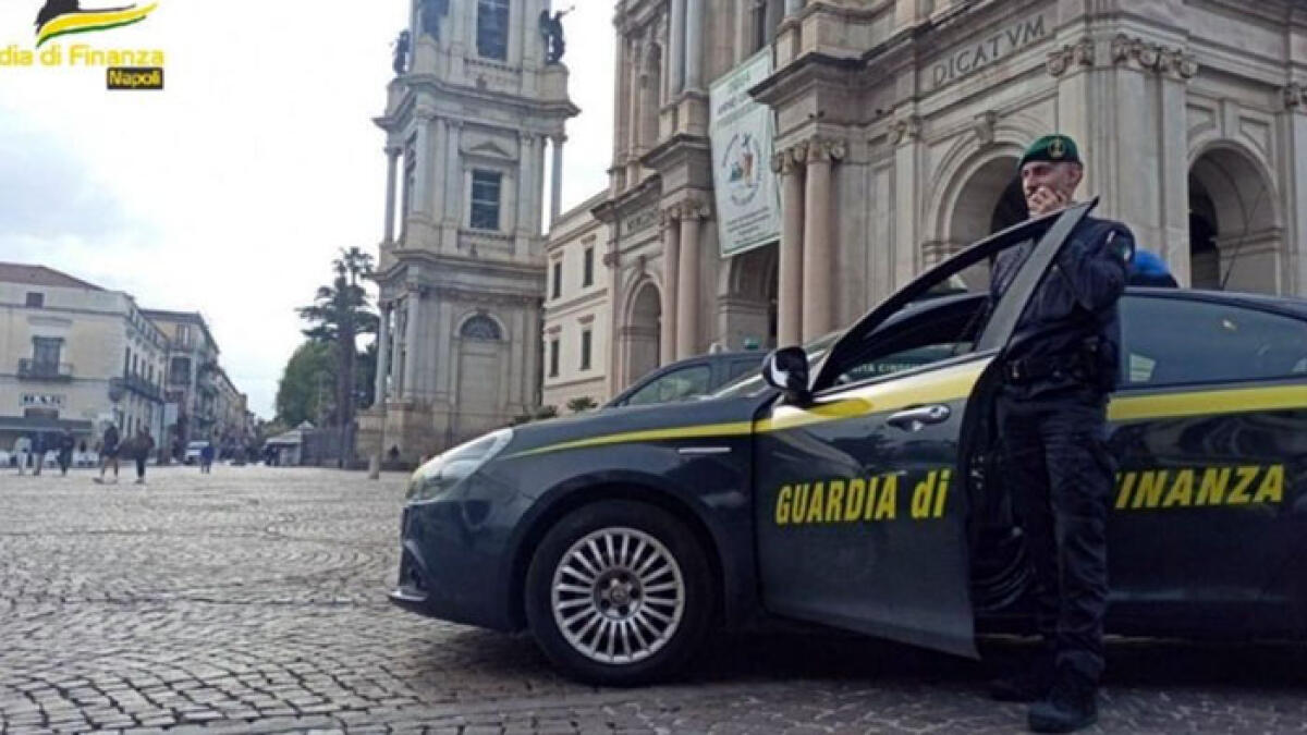 Pompei, controlli a tappeto alle bancarelle - 