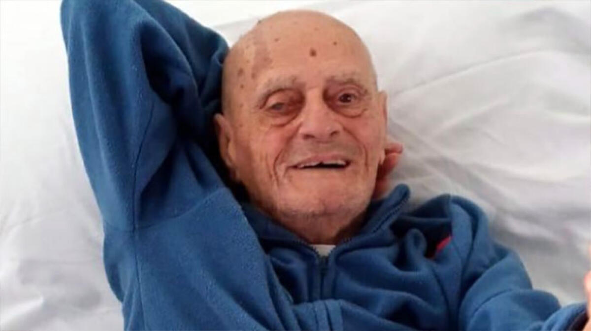 Nonno Salvatore operato a 101 anni all'ospedale di Castellammare: sta bene - 