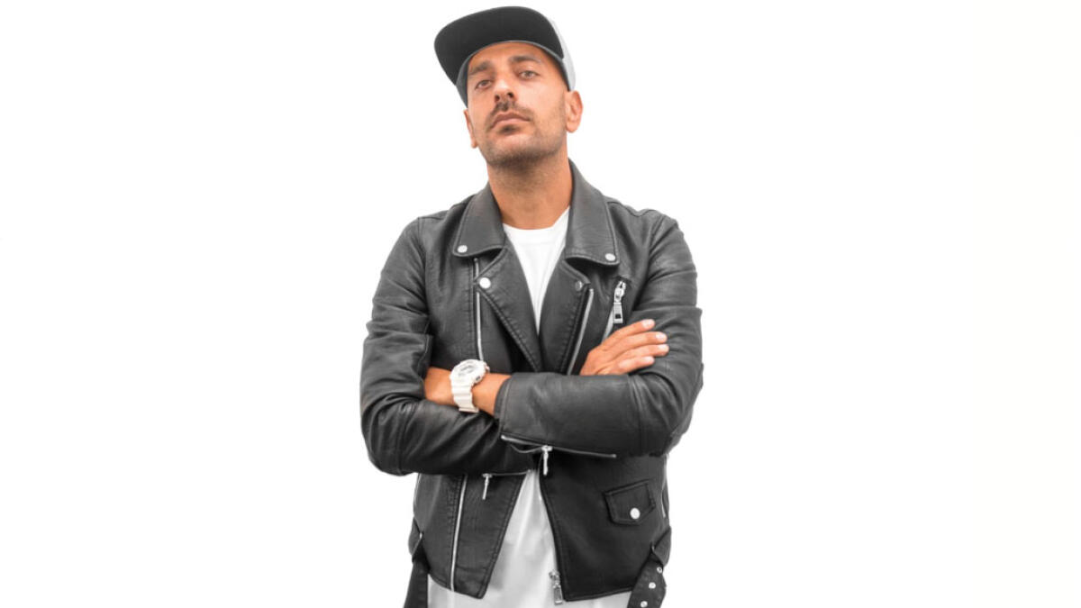 Fuori sulle piattaforme digitali il remix di Daniele Decibel Bellini di "Devozioni dialettali" di Enzo Avitabile - 