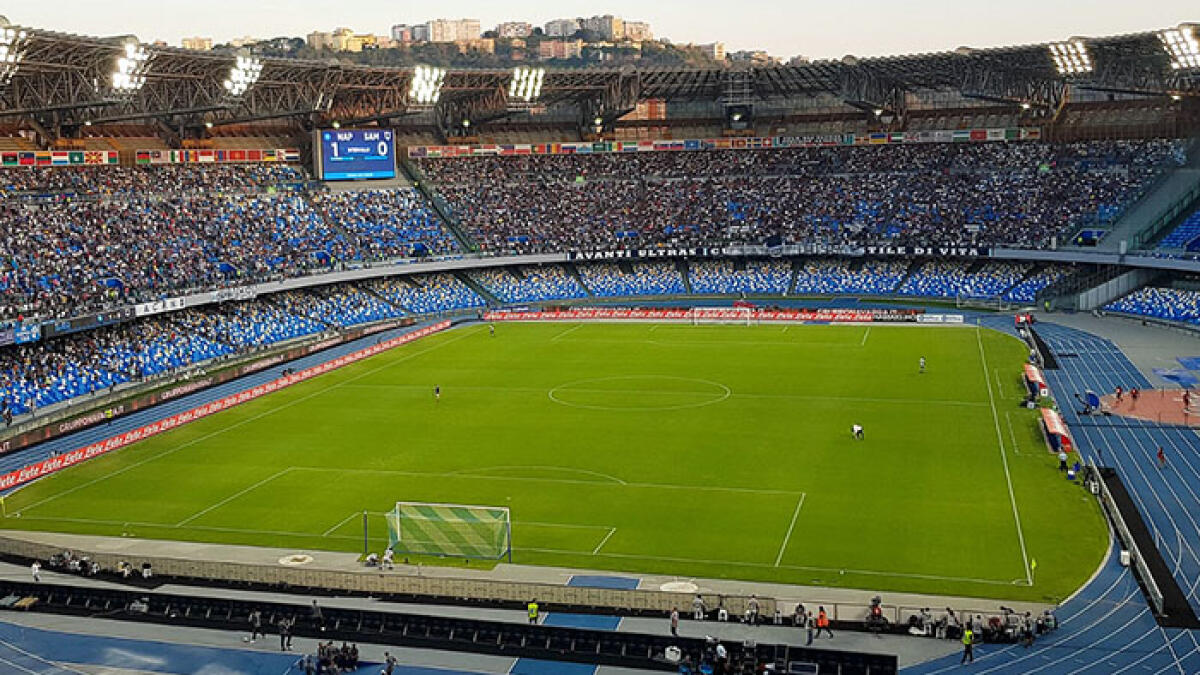 Il terremoto danneggia lo stadio Maradona - 