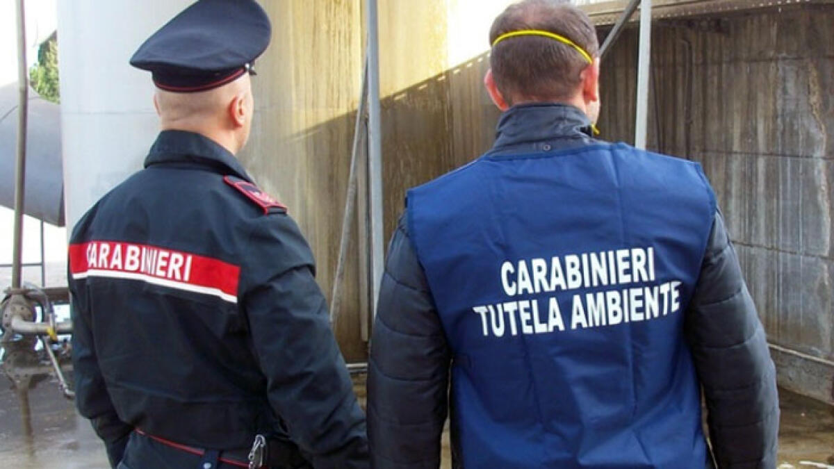 Follia ambiente: calcestruzzo conservato nel fiume - 
