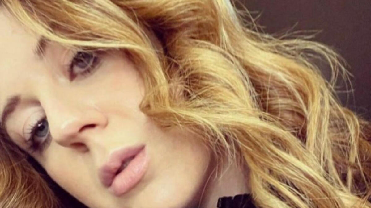 Intrappolata nella casa in fiamme, Rosy muore dopo 10 giorni d'agonia - 