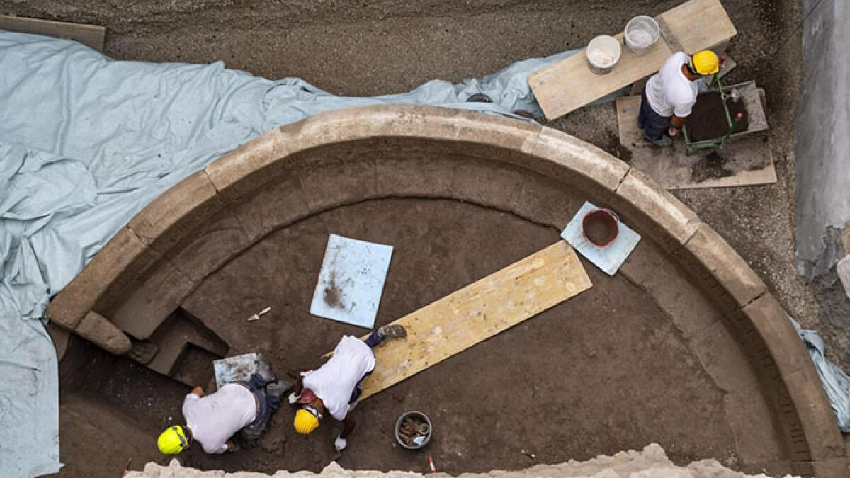 A Pompei emerge una tomba con incisione che cambia la storia - 