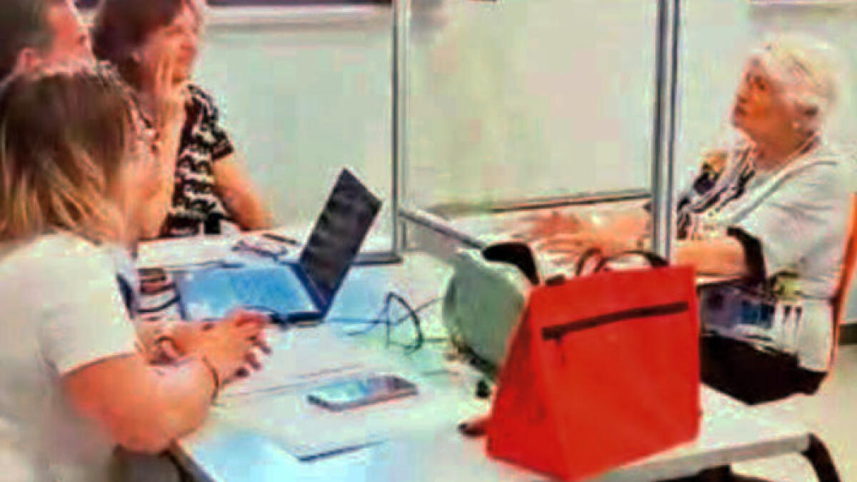 A 94 anni torna in classe per prendere il diploma - 