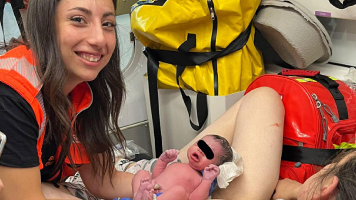 Il piccolo Fulvio ha fretta e nasce in ambulanza - 