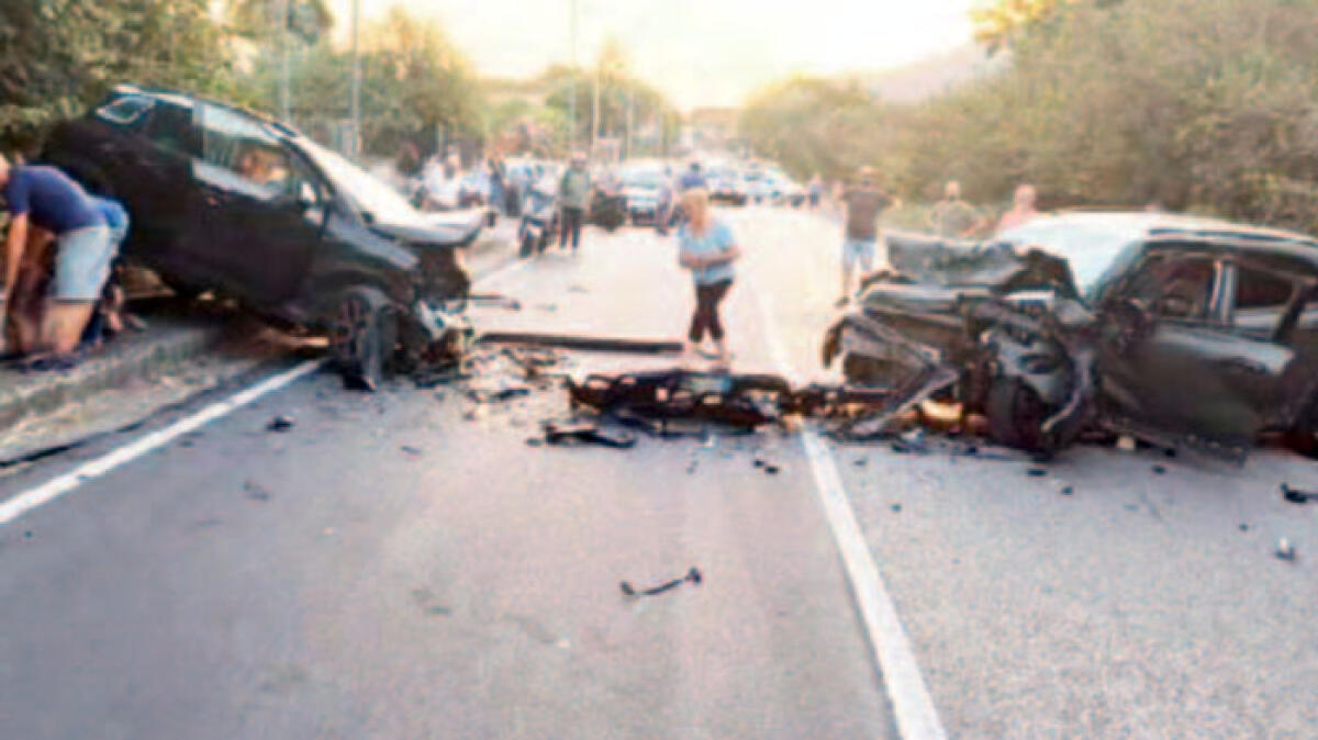 Incidente mortale sulla Statale nel Nolano: ipotesi ragazza sui social alla guida - 