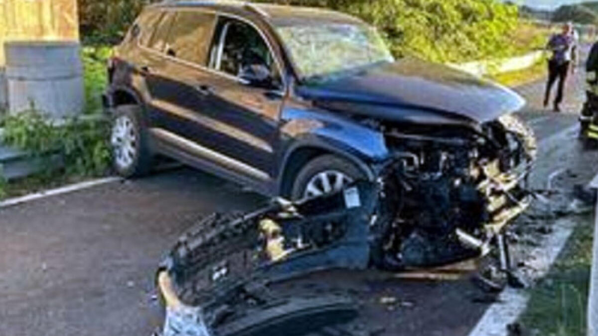 Auto contro muro, un morto e tre feriti gravi - 