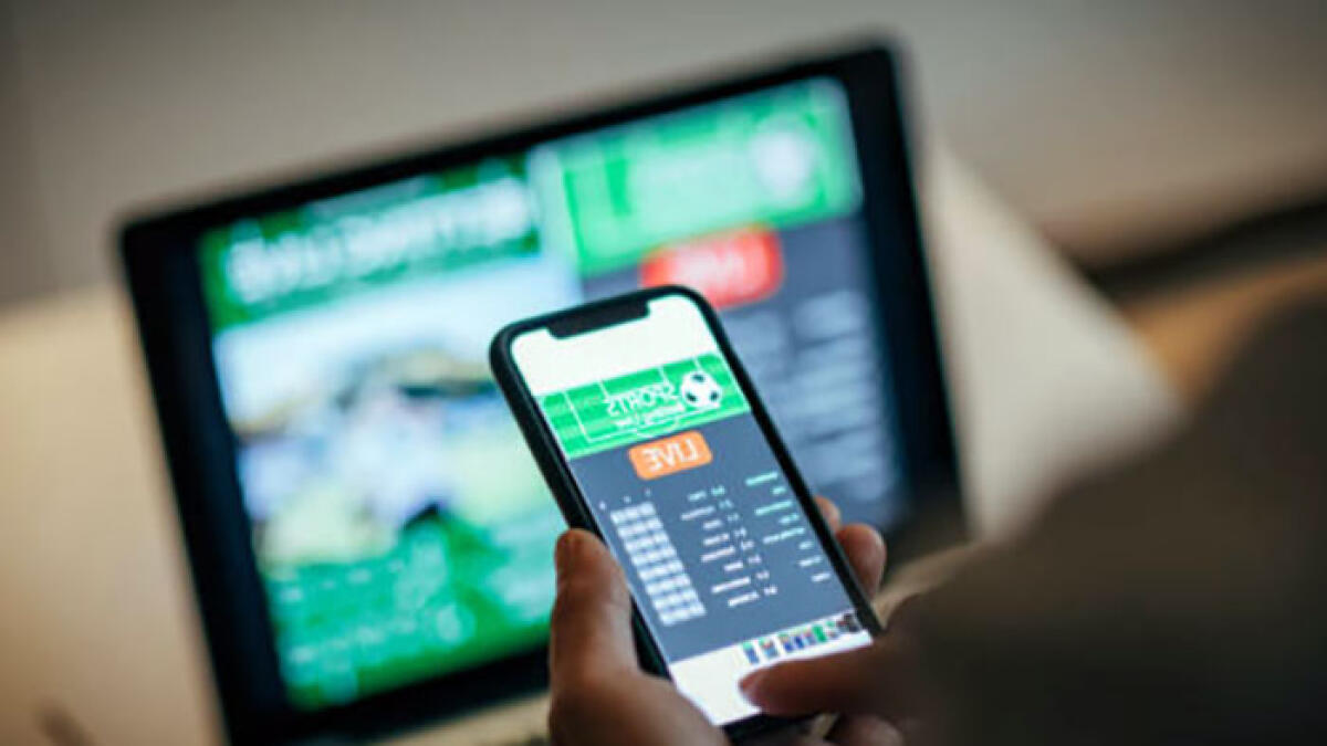 Riecco i centri scommesse abusivi: scattano i sequestri - 