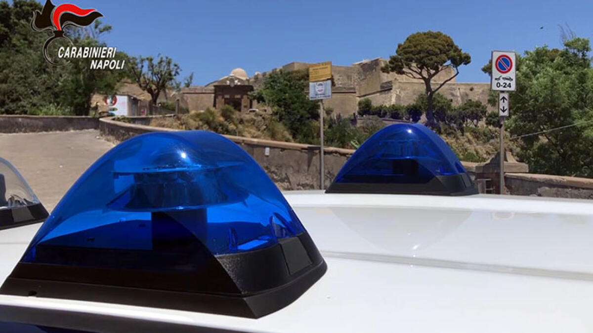 Ferragosto sicuro: 500 uomini tra Capri, Pompei, Parco del Vesuvio e la Costiera - 