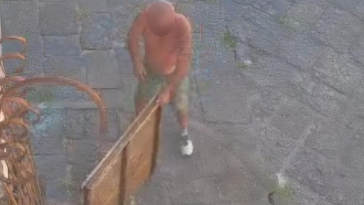 Sversa rifiuti, il sindaco vesuviano lo mette alla gogna - 