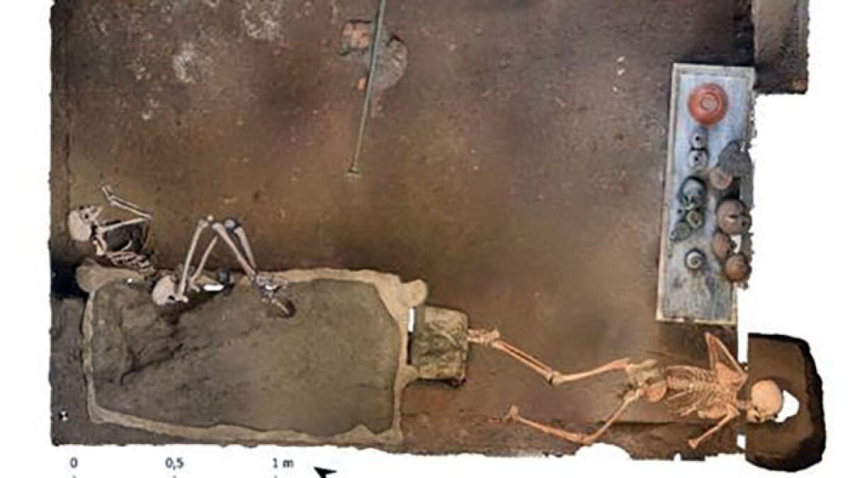 Scavi di Pompei, emerge coppia uccisa dall'eruzione in camera da letto - 