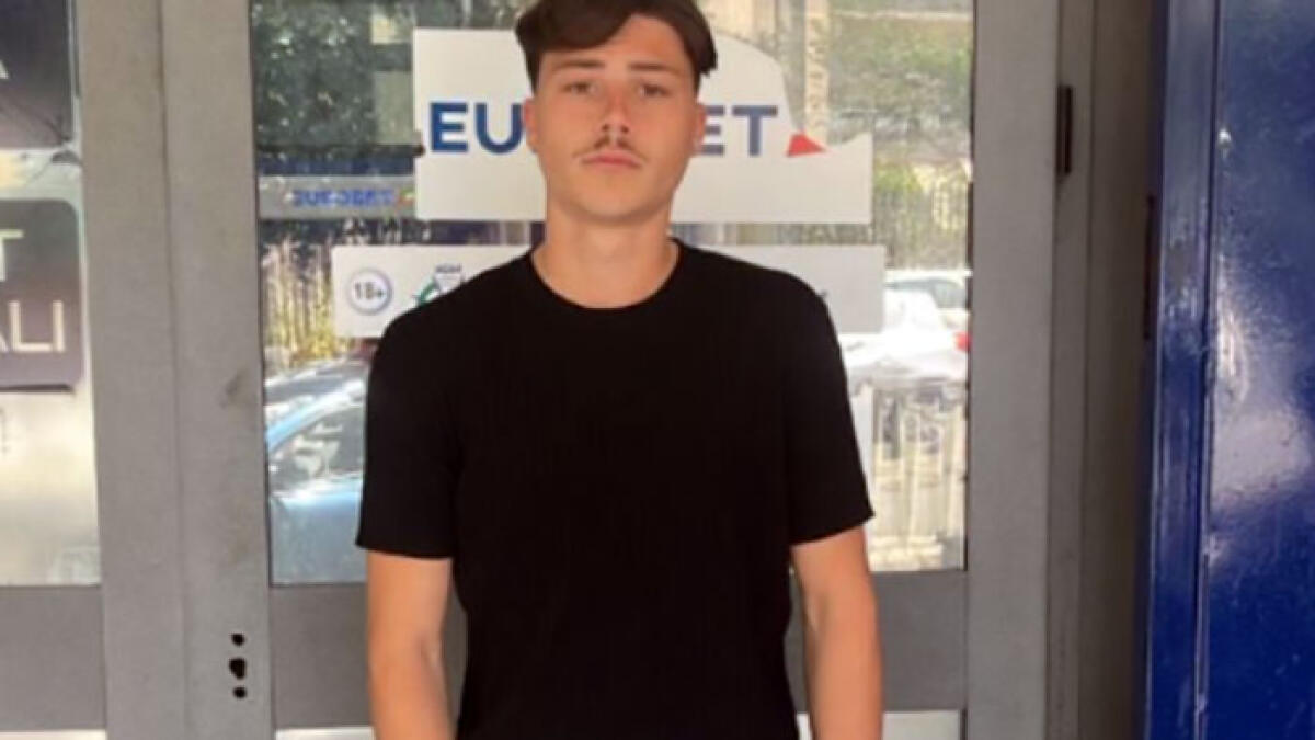 Incidente all'alba, Corrado muore a 20 anni - 