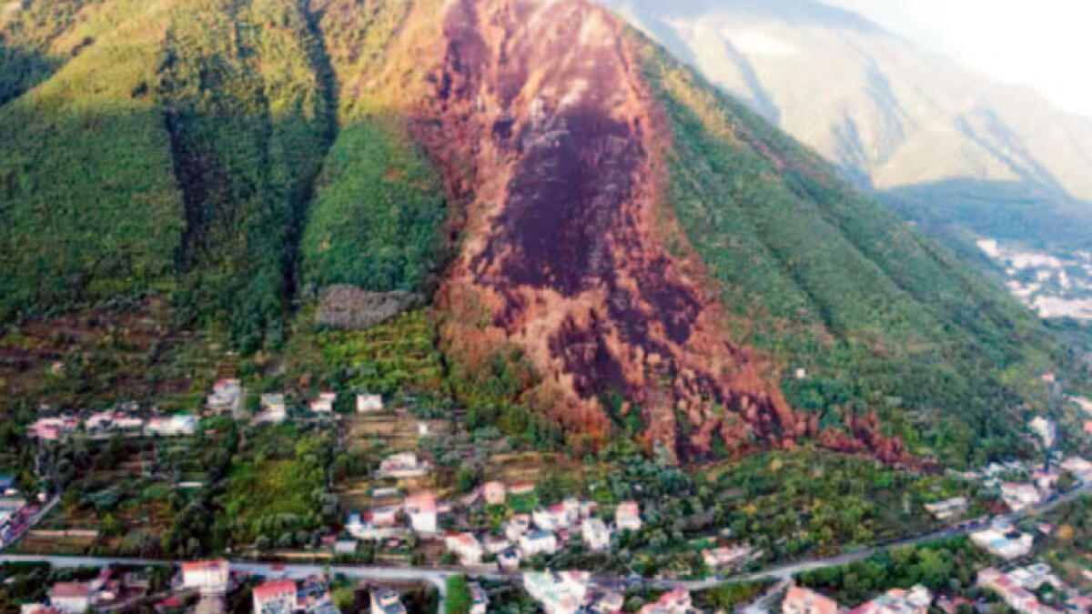 Frana dal monte: fango da Gragnano a Castellammare - 