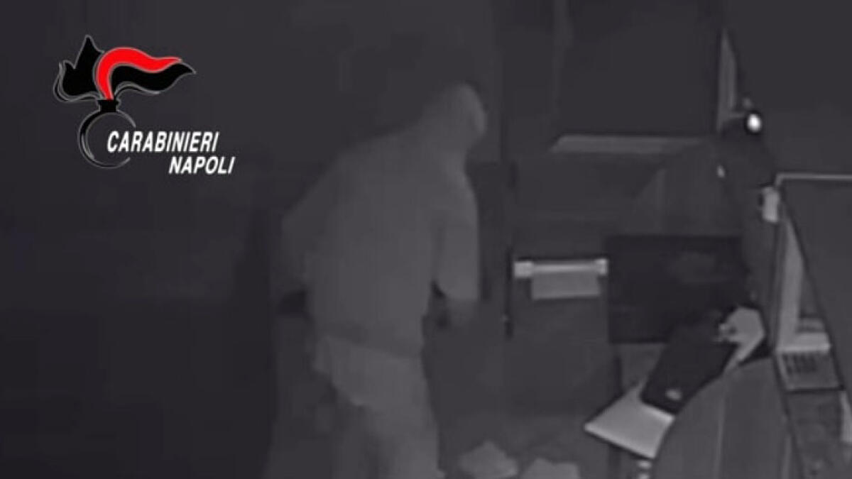 Tre furti in poche ore, a ruba anche le offerte in chiesa - 