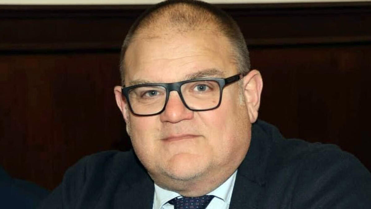 Poggiomarino, sindaco accusato anche di una videochiamata col boss in cella - 