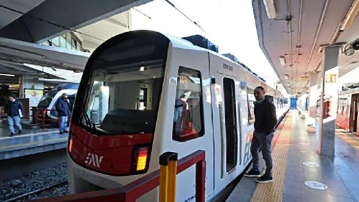 In mostra il nuovo treno della Circumvesuviana - 