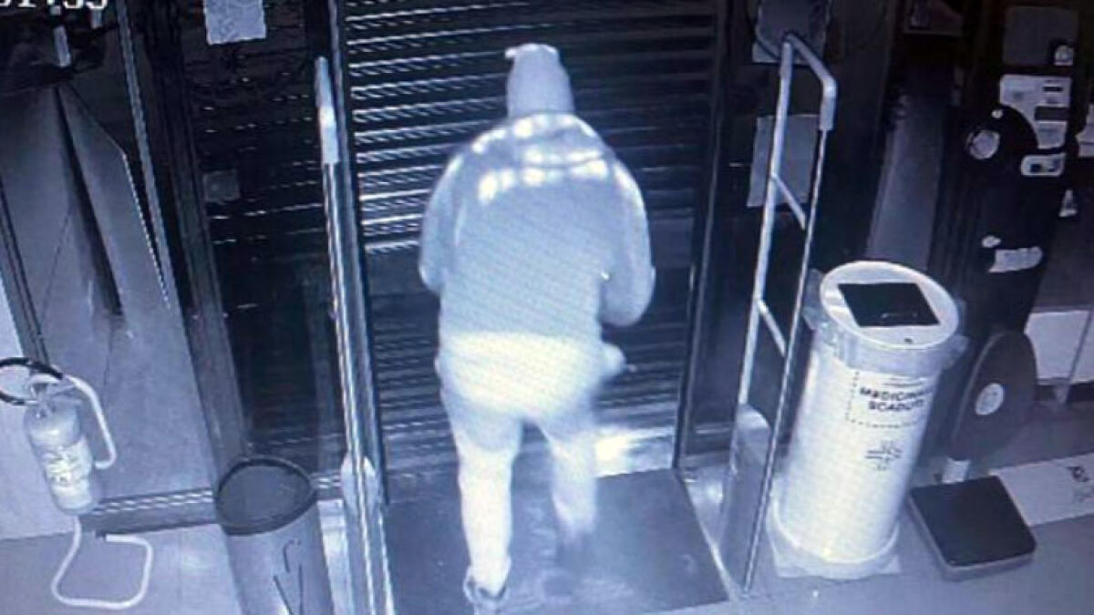 Assalto al negozio, ladri portano via bottino da 25mila euro - 