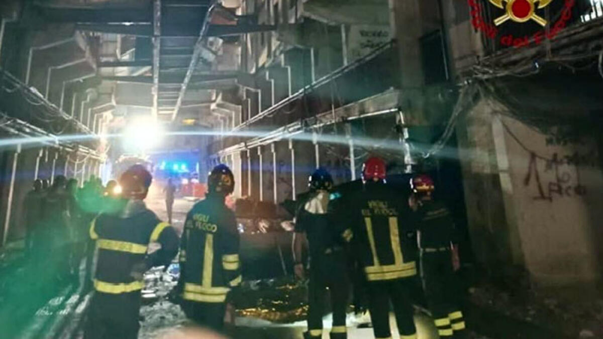 Nuovo crollo a Scampia, sei famiglie evacuate - 