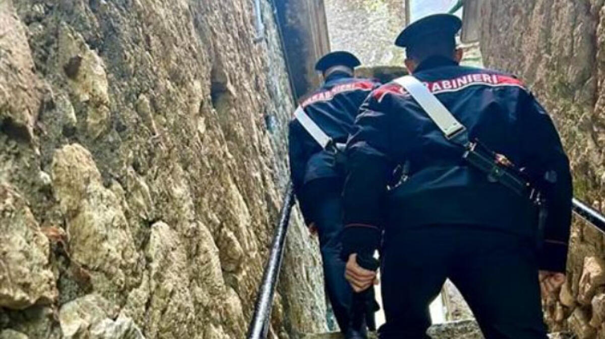 Sigilli ad una villa dal valore di due milioni di euro - 