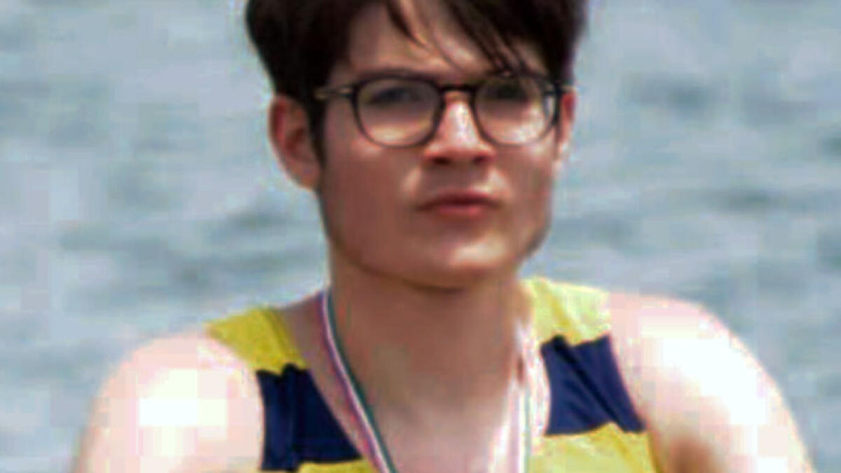 Muore sulla Statale, la vittima è un canottiere di 18 anni - 