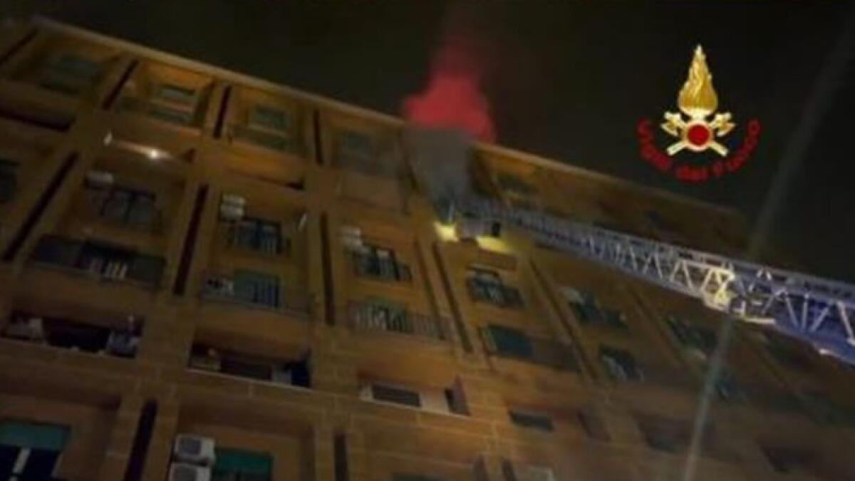 Brucia B&B a Piazza Municipio, muore ragazza all'interno - 