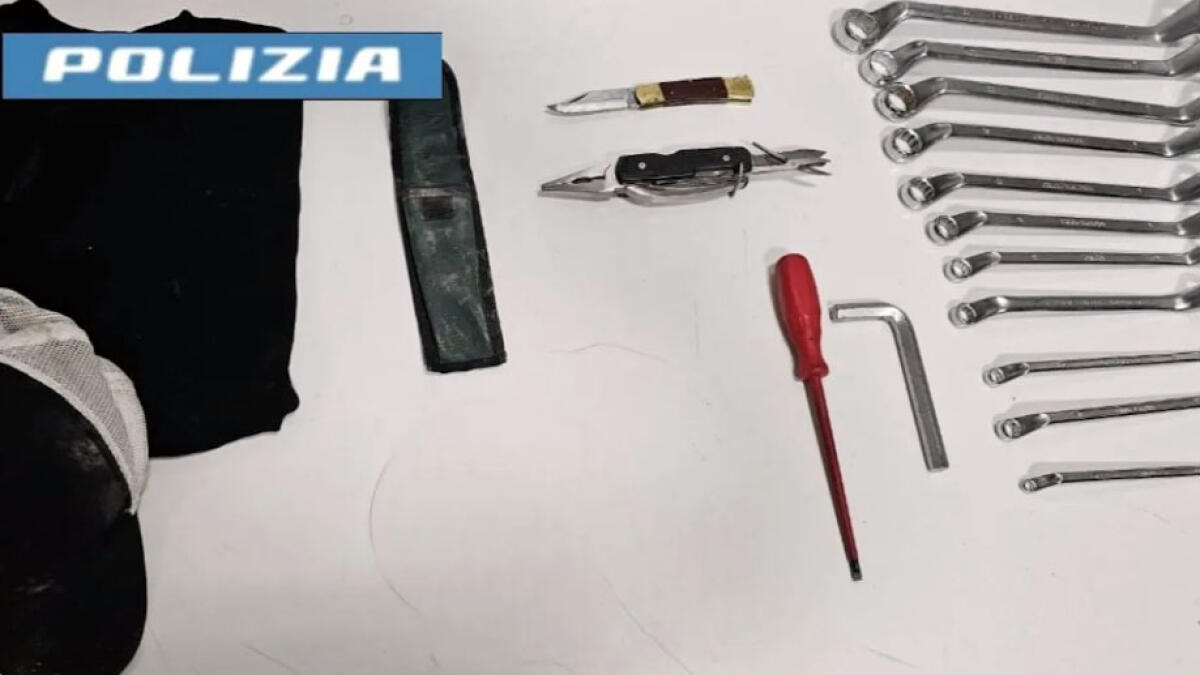 Nei Paesi Vesuviani i ladri vanno anche all'assalto dei box auto - 