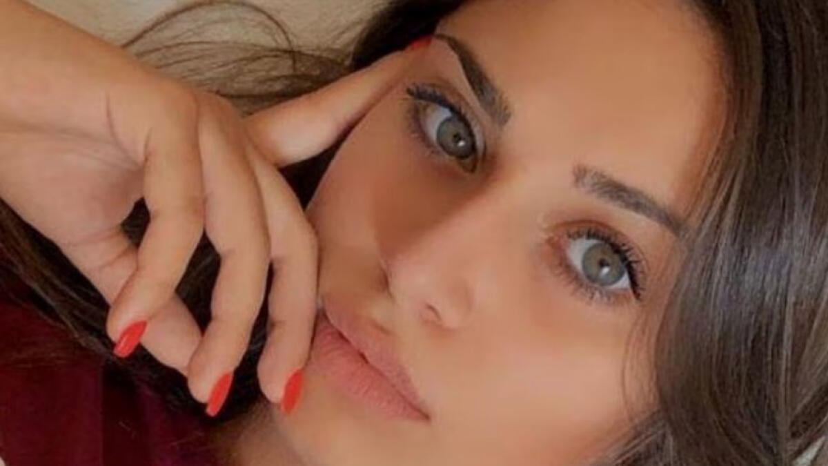 Francesca Noemi muore a 21 anni nell'auto ribaltata con sei giovani all'interno - 