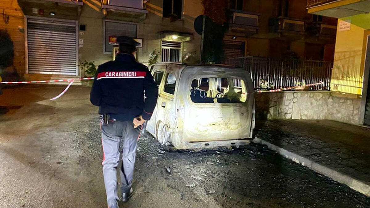 Auto a fuoco, il raid è doloso - 