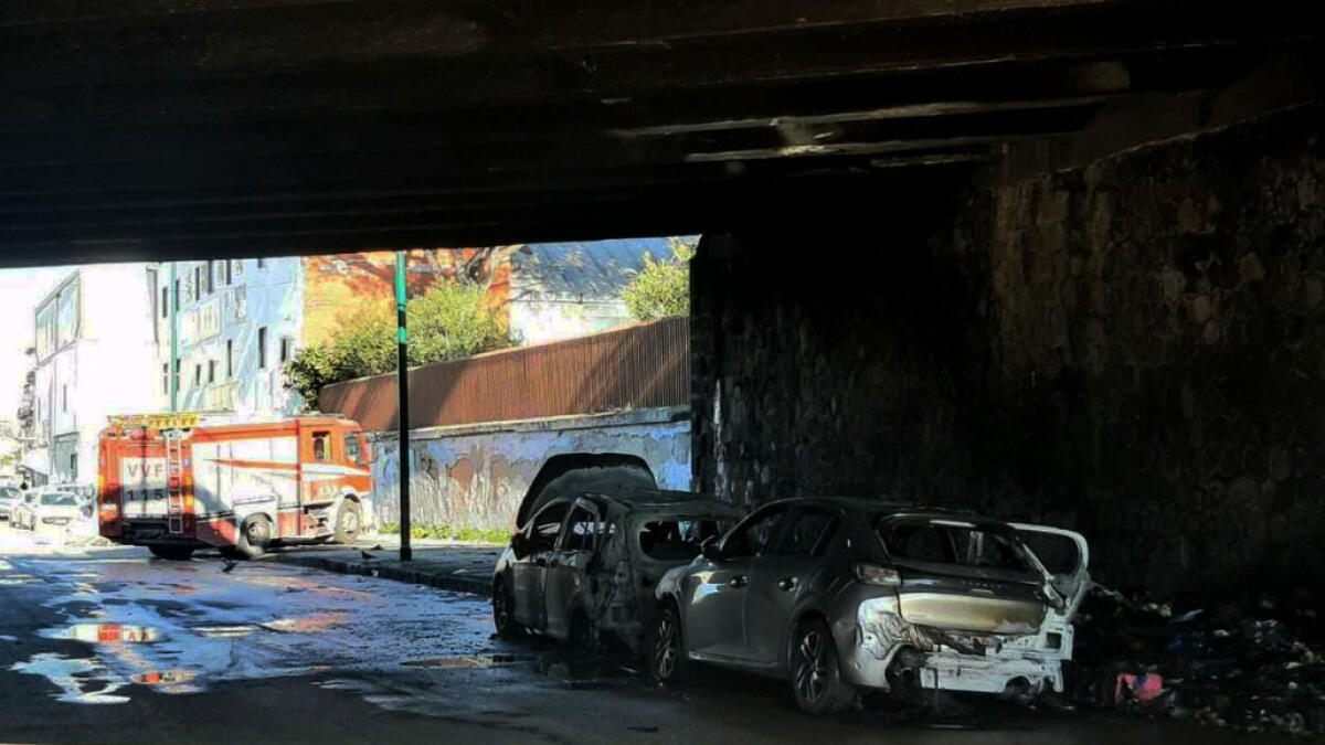 Quattro auto carbonizzate scoperte in strada - 