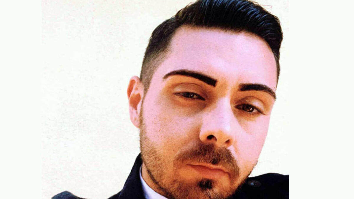 Investito sull'A2 con l'auto in panne, la vittima è Antonio - 