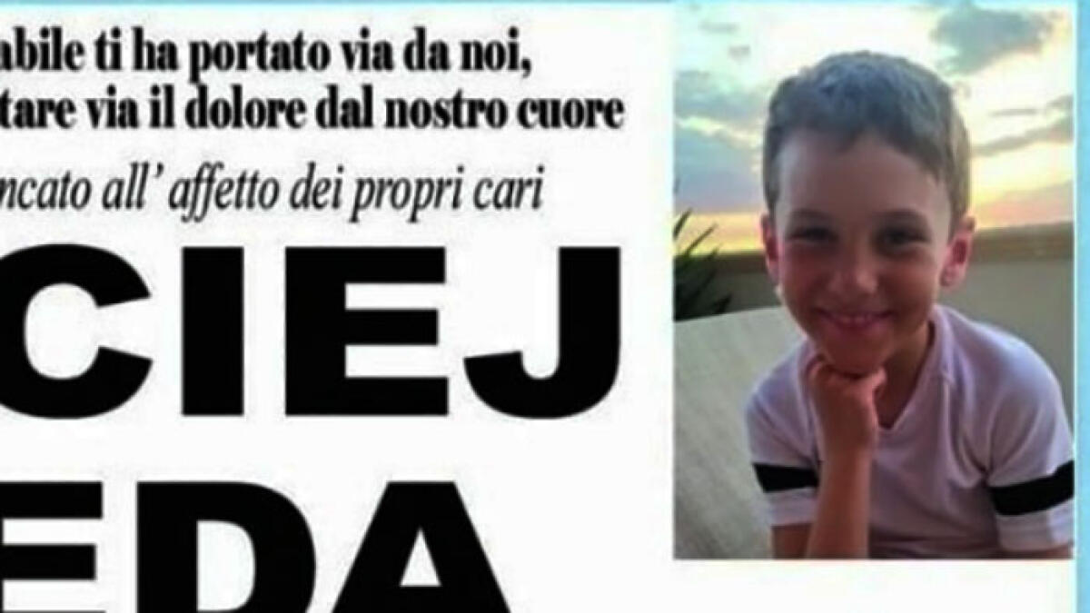 Bimbo investito al passaggio a livello: domani i funerali a Nola - 